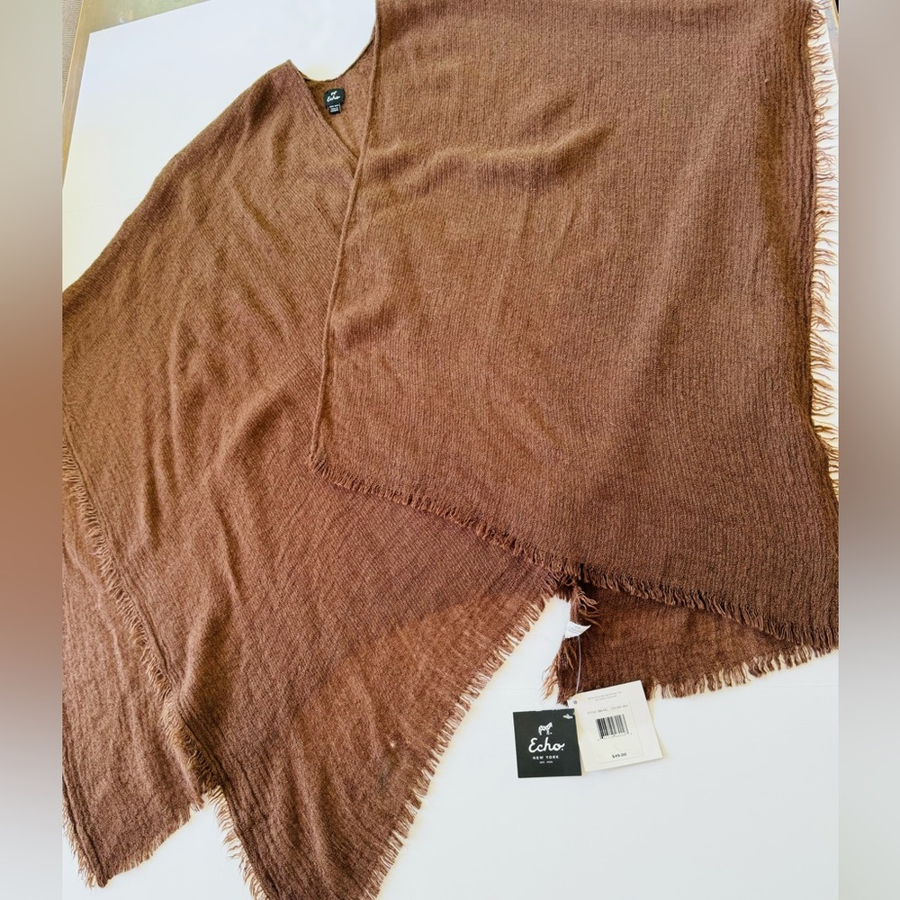 Butter soft ECHO brown shawl NWT - great for travel